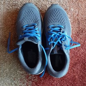 Brooks running shoes